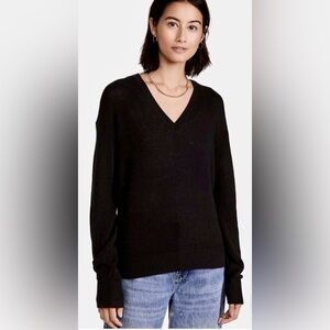 Theory Cashmere V Neck Sweater Women’s Size S
